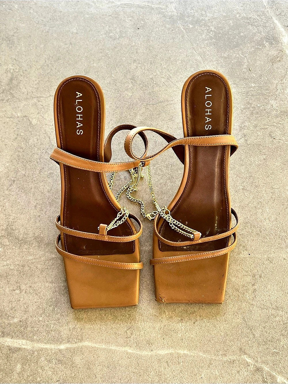 ALOHAS Tan Leather Chain Heels – EU 39 / US 8.5 – AS I
